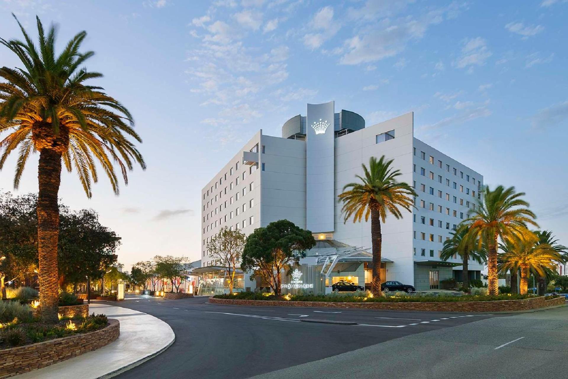 Crown Promenade Perth Hotel Exterior photo