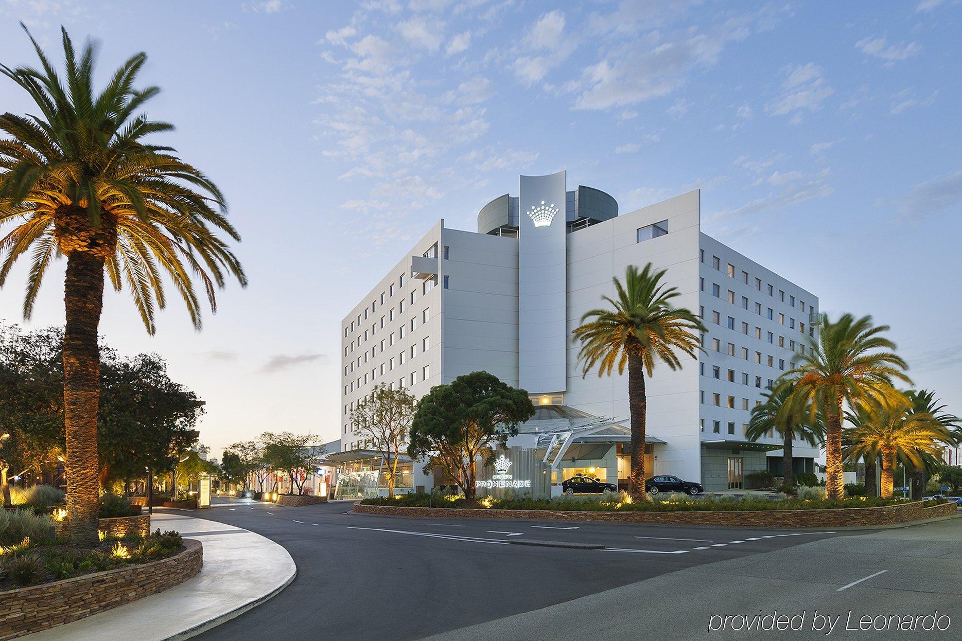 Crown Promenade Perth Hotel Exterior photo
