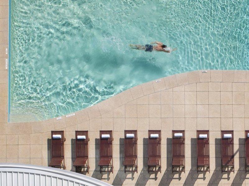 Crown Promenade Perth Hotel Exterior photo