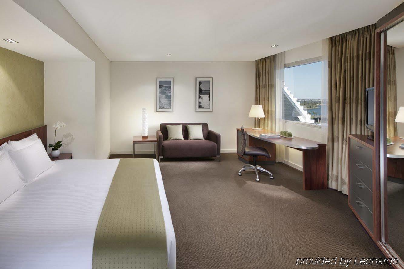 Crown Promenade Perth Hotel Room photo