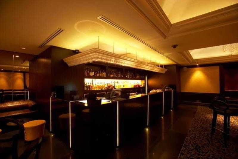 Crown Promenade Perth Hotel Exterior photo